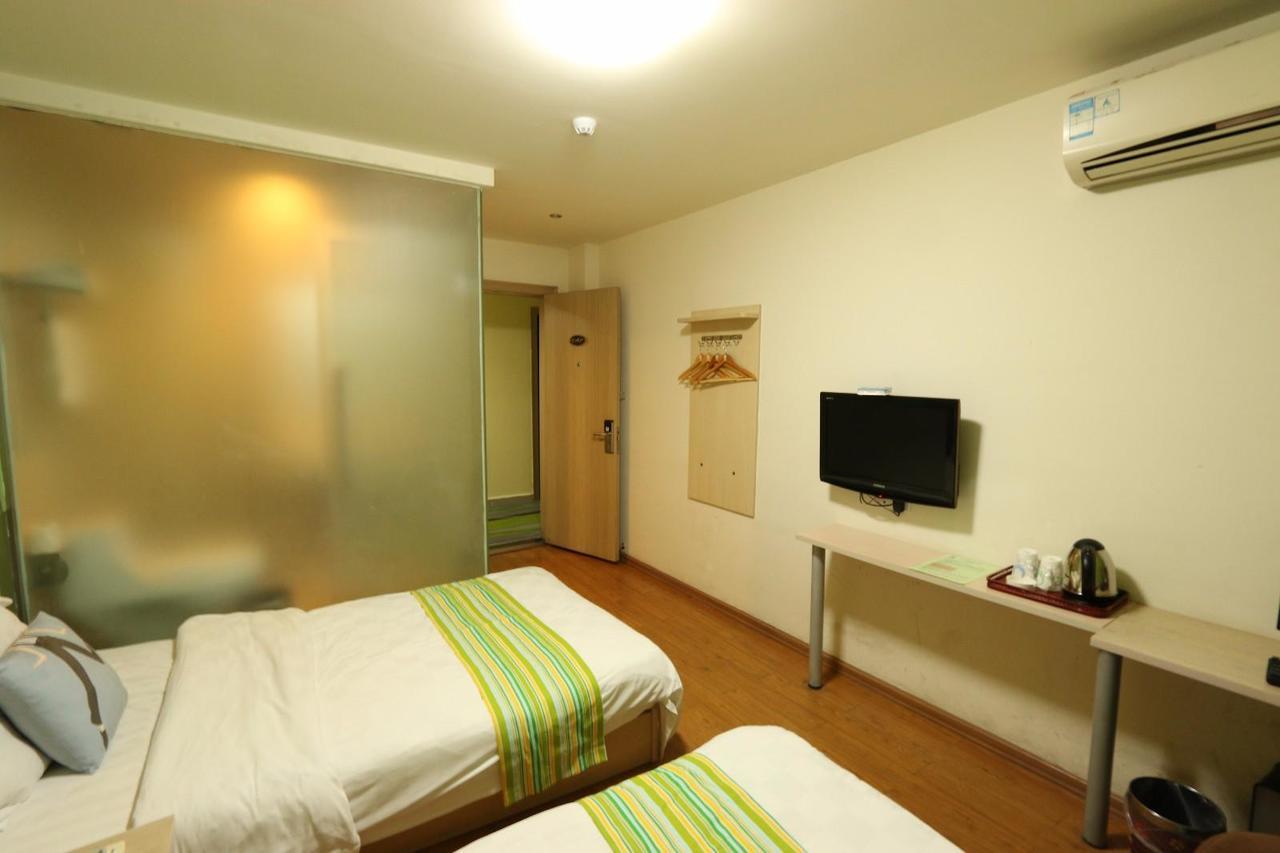 Pai Hotel Jinan Railway Staion North Plaza Dikou Road Екстериор снимка